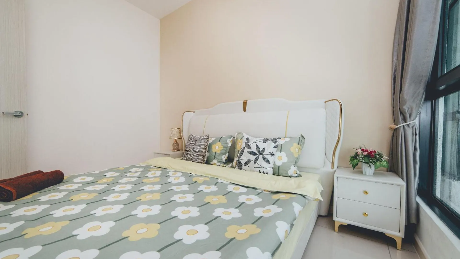 Macrolink Meadow Stay 2Br 4Pax By Our Stay Johor Bahru Malezja